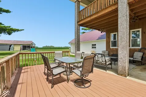 8172 E 1000 N Colfax IN 46035