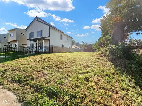 29 N Keystone Avenue Indianapolis IN 46201