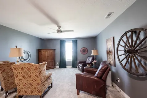 4860 W Safford Drive New Palestine IN 46163
