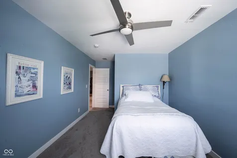 4860 W Safford Drive New Palestine IN 46163