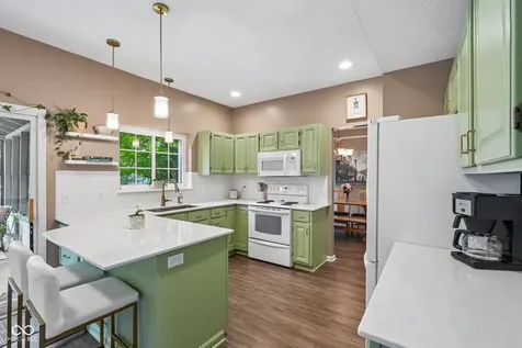 7591 Meadow Ridge Drive Fishers IN 46038