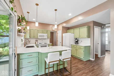 7591 Meadow Ridge Drive Fishers IN 46038