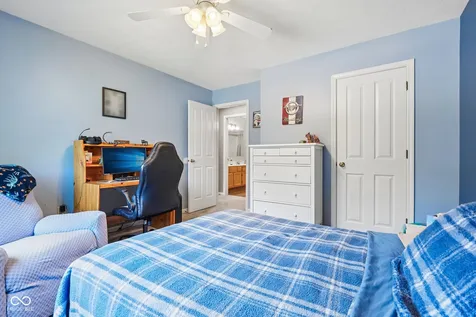 7591 Meadow Ridge Drive Fishers IN 46038