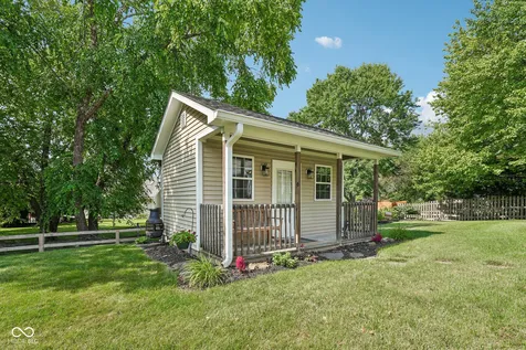 7591 Meadow Ridge Drive Fishers IN 46038