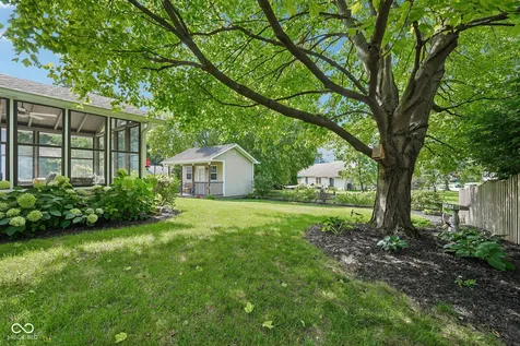 7591 Meadow Ridge Drive Fishers IN 46038