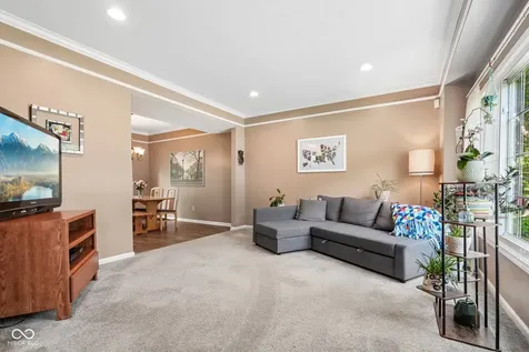 7591 Meadow Ridge Drive Fishers IN 46038