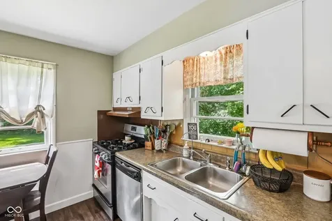 202 High Street Danville IN 46122