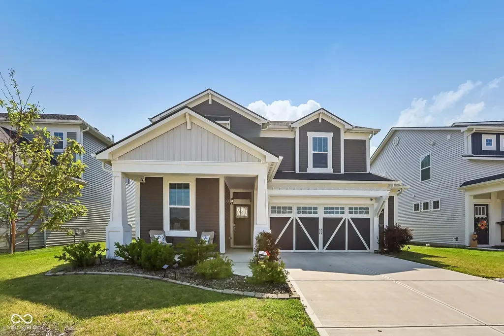 6910 Seattle Slew Drive Whitestown IN 46075