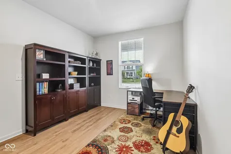 6910 Seattle Slew Drive Whitestown IN 46075