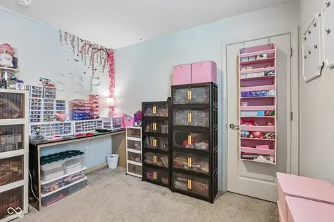 6910 Seattle Slew Drive Whitestown IN 46075