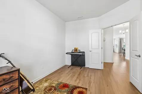 6910 Seattle Slew Drive Whitestown IN 46075