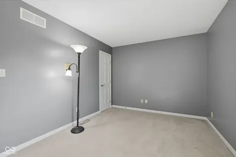 7957 Castle Lake Road Indianapolis IN 46256