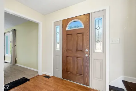 7957 Castle Lake Road Indianapolis IN 46256
