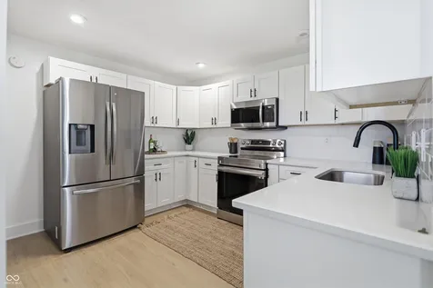 2114 Lexington Avenue Indianapolis IN 46203