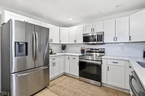 2114 Lexington Avenue Indianapolis IN 46203