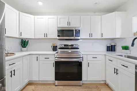 2114 Lexington Avenue Indianapolis IN 46203