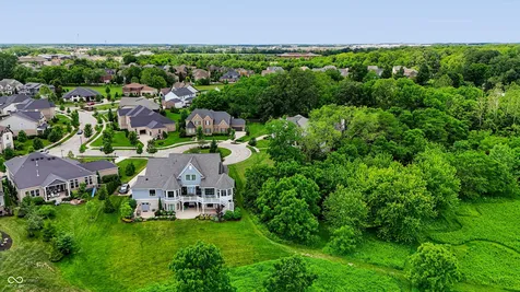 6483 W Deerfield Court Zionsville IN 46077