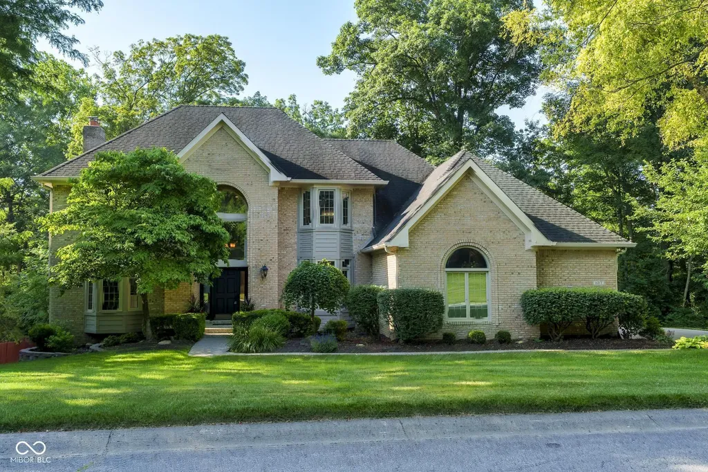 11217 Woods Bay Lane Indianapolis IN 46236