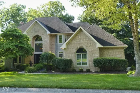 11217 Woods Bay Lane Indianapolis IN 46236