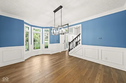 11217 Woods Bay Lane Indianapolis IN 46236