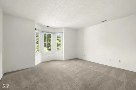 11217 Woods Bay Lane Indianapolis IN 46236