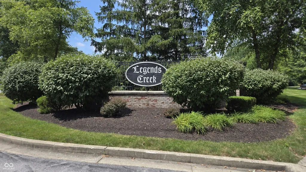 240 Legends Creek Place Indianapolis IN 46229