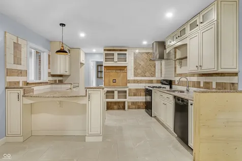 6810 W Thompson Road Indianapolis IN 46241