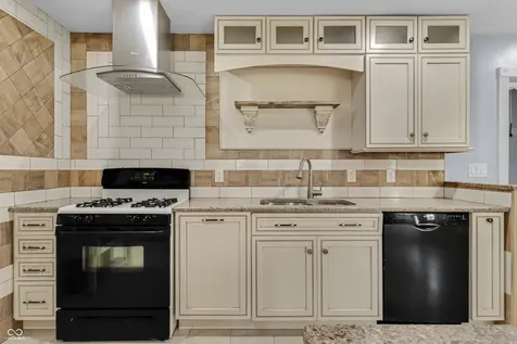 6810 W Thompson Road Indianapolis IN 46241