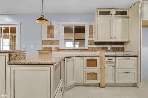 6810 W Thompson Road Indianapolis IN 46241