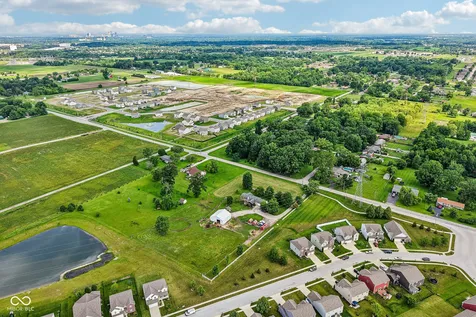 7525 E Hanna Avenue Indianapolis IN 46239