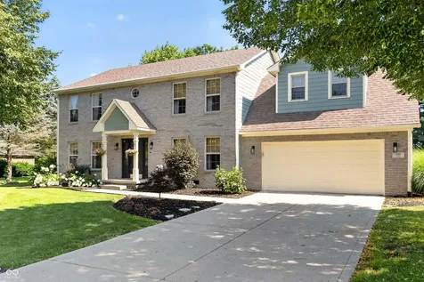 1960 Red Oak Drive Franklin IN 46131