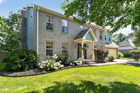 1960 Red Oak Drive Franklin IN 46131