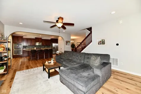 4315 Parliament Way Avon IN 46123