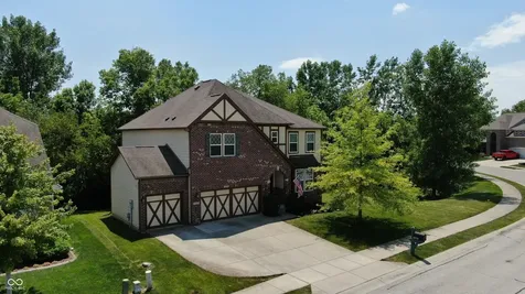 4315 Parliament Way Avon IN 46123