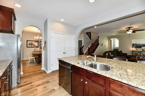 4315 Parliament Way Avon IN 46123