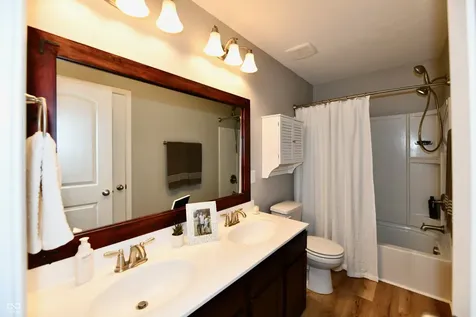 4315 Parliament Way Avon IN 46123