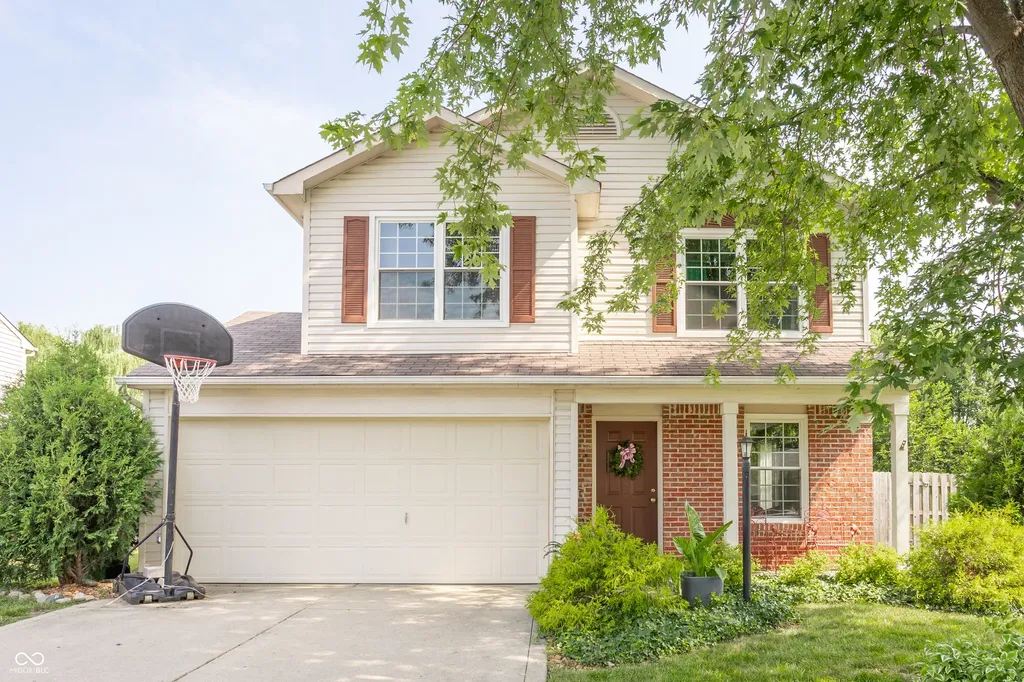 4212 Dunedin Court Westfield IN 46062