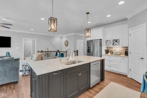 102 Gettysburg Coatesville IN 46121