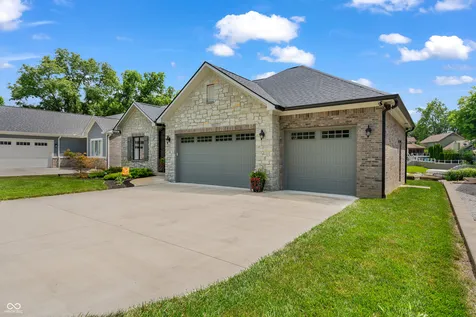 102 Gettysburg Coatesville IN 46121