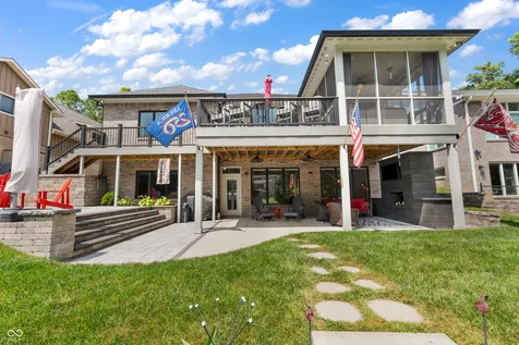 102 Gettysburg Coatesville IN 46121