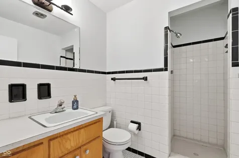 4204 E Cragmont Drive Indianapolis IN 46237