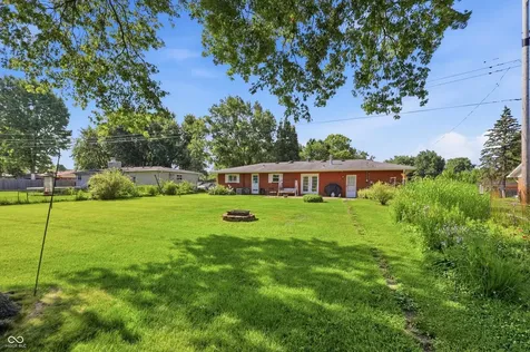 4204 E Cragmont Drive Indianapolis IN 46237
