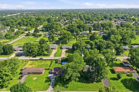 4204 E Cragmont Drive Indianapolis IN 46237