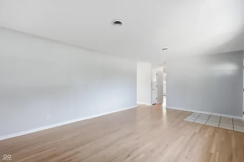 4204 E Cragmont Drive Indianapolis IN 46237