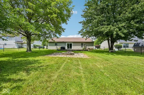8539 Eagles Nest Drive Avon IN 46123