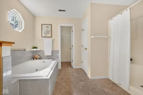 6128 White Birch Drive Fishers IN 46038
