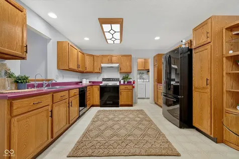 6128 White Birch Drive Fishers IN 46038