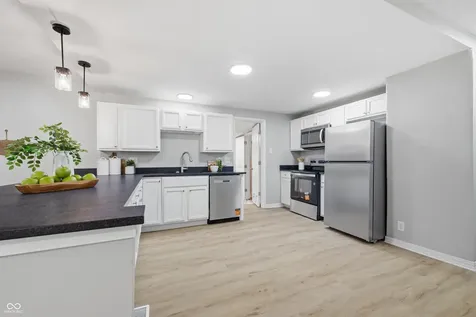 2418 E 68th Street Indianapolis IN 46220