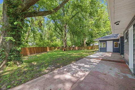 2418 E 68th Street Indianapolis IN 46220