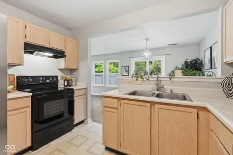 12748 Crescent Drive Carmel IN 46032